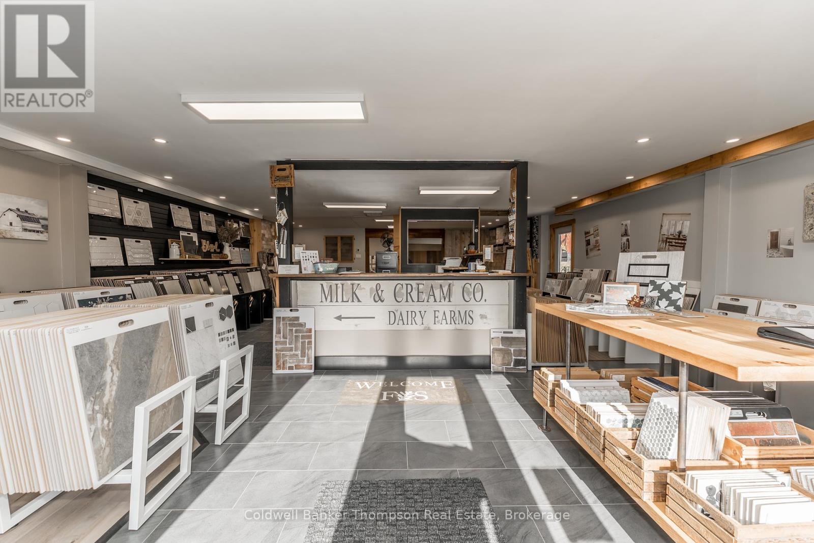 112 Lindgren Road W, Huntsville, Ontario P1H 1Y2 - Photo 10 - X12465961