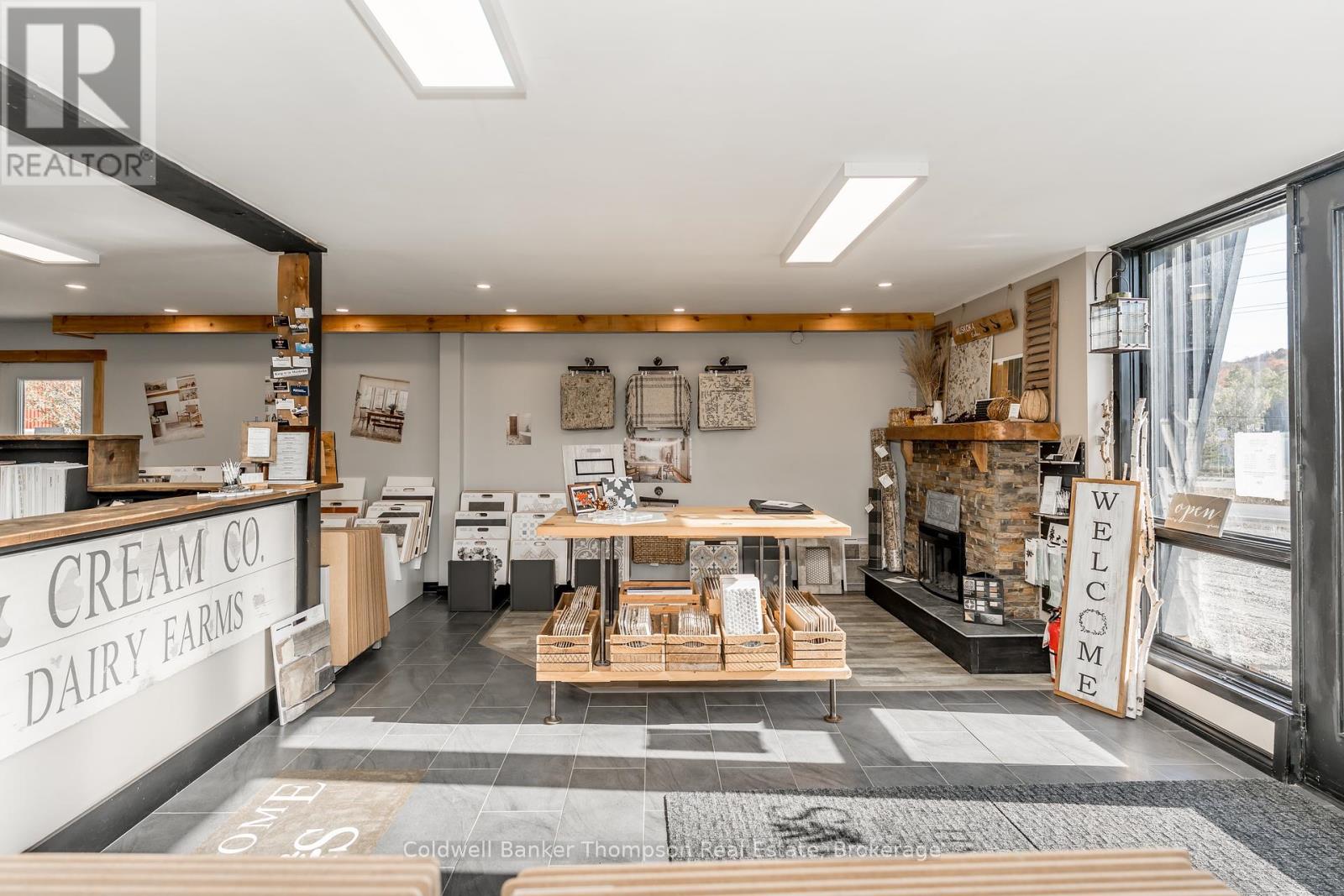 112 Lindgren Road W, Huntsville, Ontario P1H 1Y2 - Photo 9 - X12465961