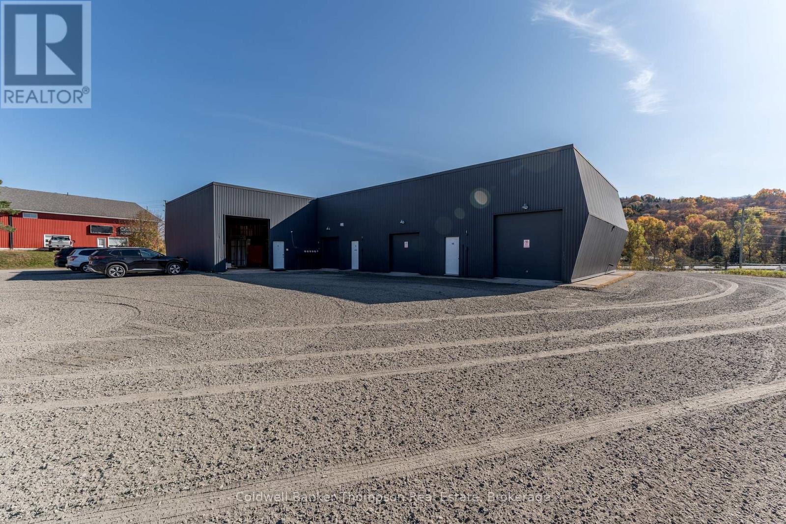 112 Lindgren Road W, Huntsville, Ontario P1H 1Y2 - Photo 5 - X12465961