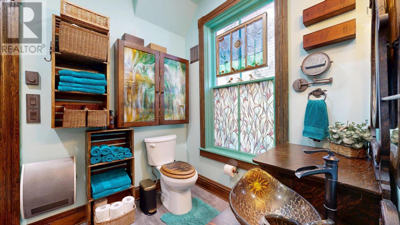 132 Hall Street, Lockeport, Nova Scotia  B0T 1L0 - Photo 13 - 202523052