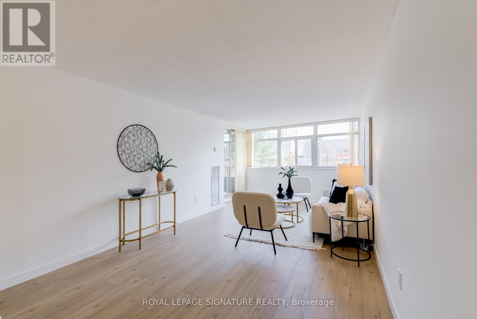 203 - 3151 Bridletowne Circle, Toronto, Ontario  M1W 2T1 - Photo 4 - E12481938