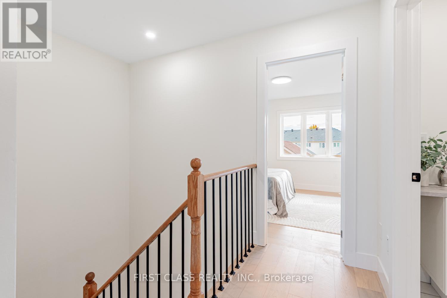 268 Roy Rainey Avenue, Markham, Ontario  L6E 1P8 - Photo 15 - N12481644