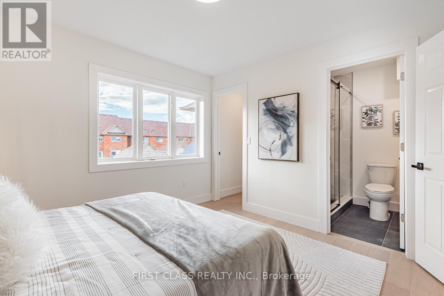 268 Roy Rainey Avenue, Markham, Ontario  L6E 1P8 - Photo 17 - N12481644