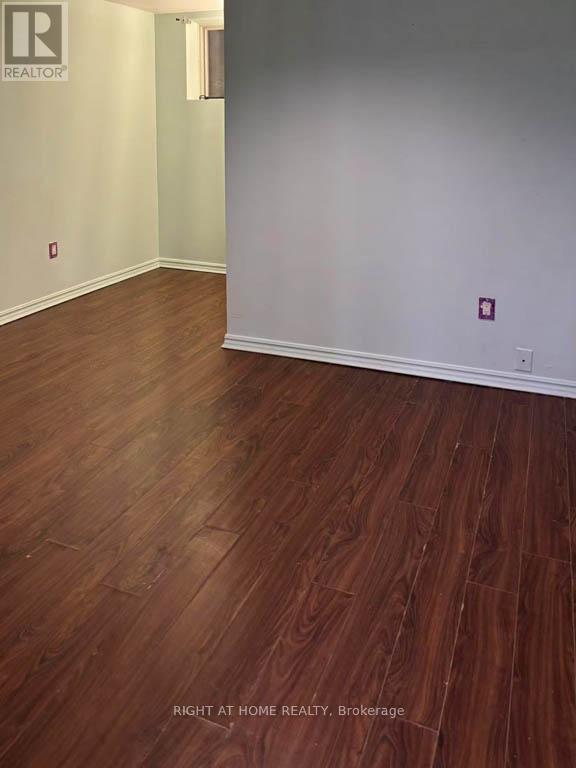 4405 Simcoe Street, Niagara Falls, Ontario  L2E 1T7 - Photo 28 - X12354682