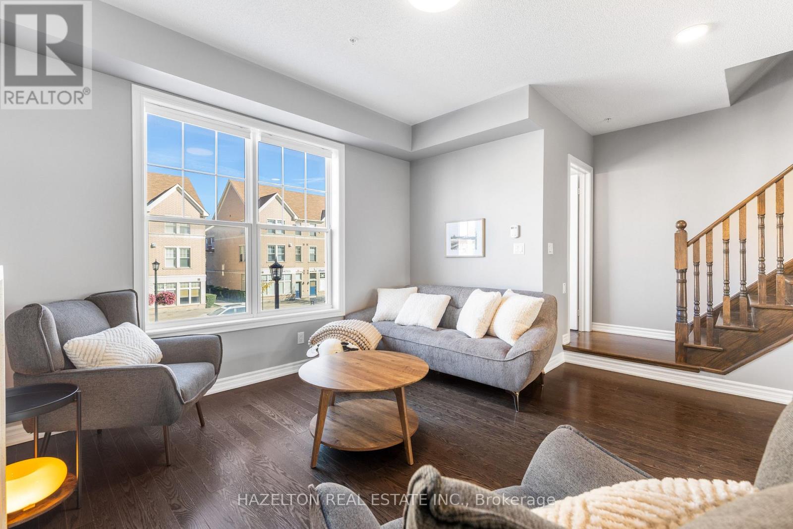 RESIDENTIAL UNIT- BACK - 49 CATHEDRAL HIGH STREET, Markham, Ontario