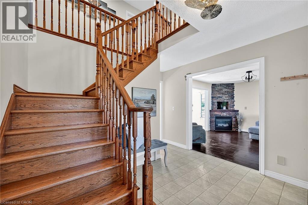 8 Talbot Road, Canfield, Ontario  N0A 1C0 - Photo 24 - 40780404