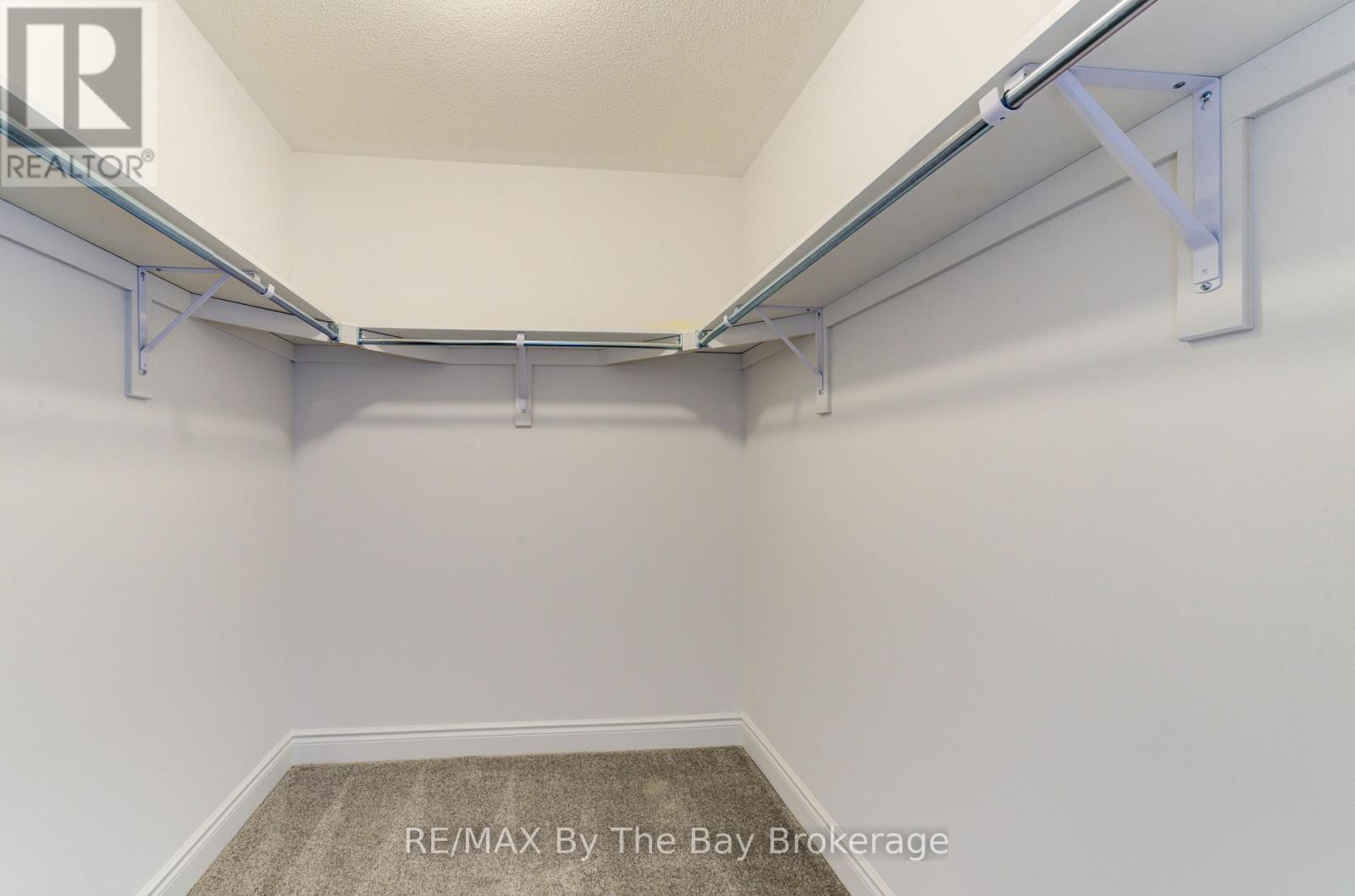 39 Lisa Street, Wasaga Beach, Ontario  L9Z 1J9 - Photo 29 - S12481984
