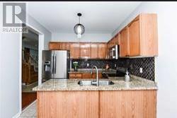 13 Overture Lane, Brampton, Ontario  L6S 6H9 - Photo 4 - W12481941