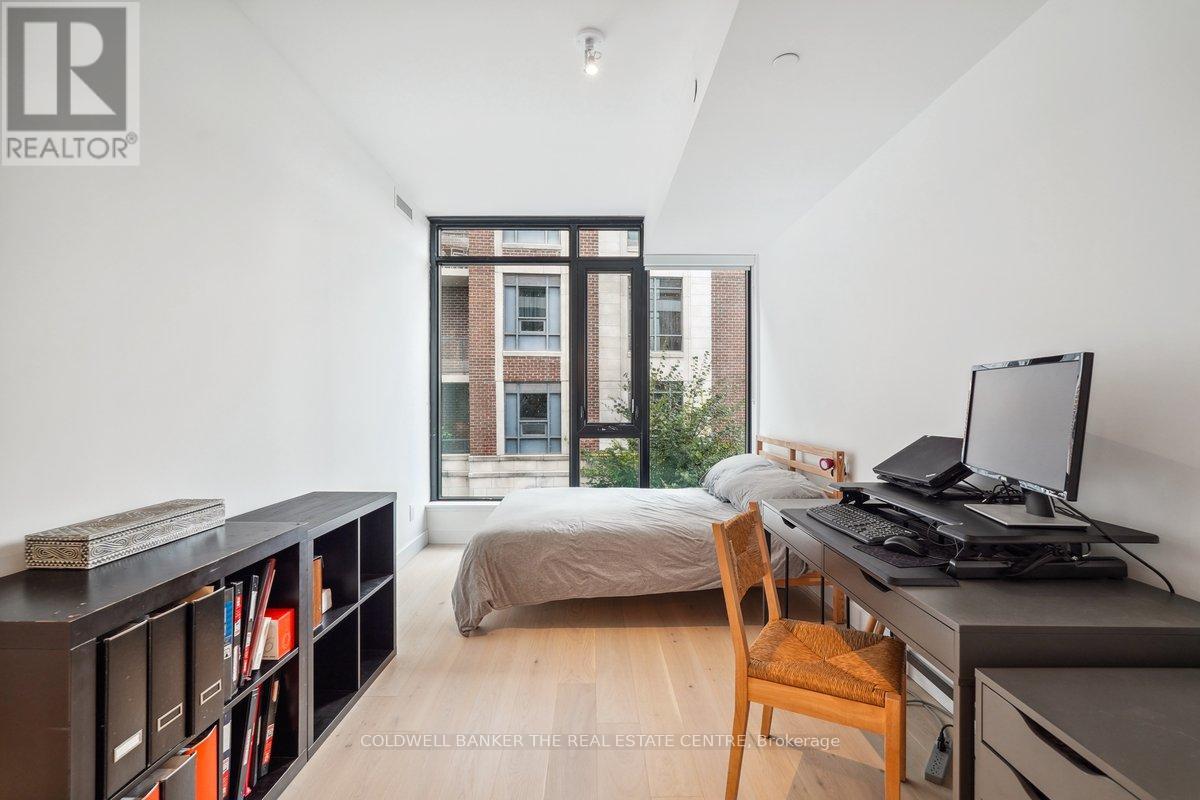 307 - 160 Kingsway Crescent, Toronto, Ontario  M8X 0B5 - Photo 14 - W12481951
