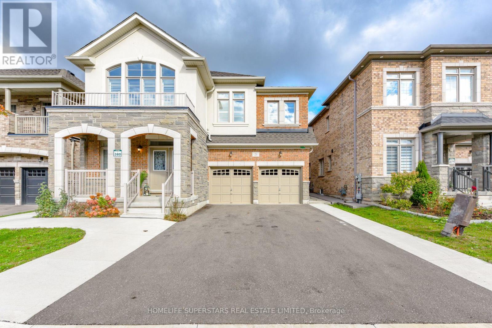 21 CATTAIL CRESCENT, Hamilton, Ontario