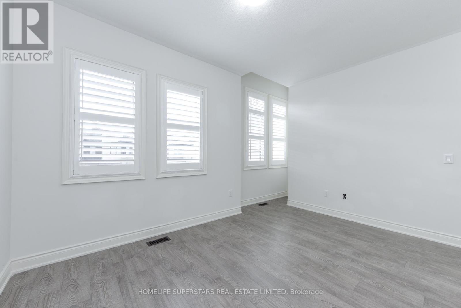 21 Cattail Crescent, Hamilton, Ontario  L8B 1Z6 - Photo 29 - X12481948