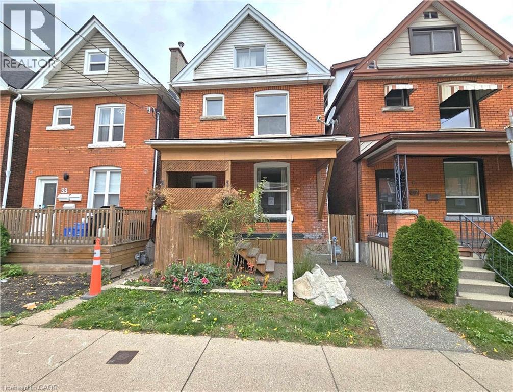 35 FAIRLEIGH Avenue N, Hamilton, Ontario