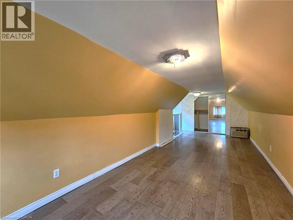 35 Fairleigh Avenue N, Hamilton, Ontario  L8L 6H1 - Photo 16 - 40781780