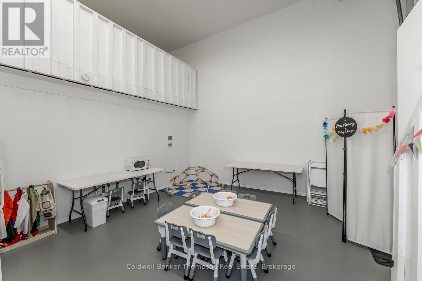 112 Lindgren Road W, Huntsville, Ontario P1H 1Y2 - Photo 35 - X12465961