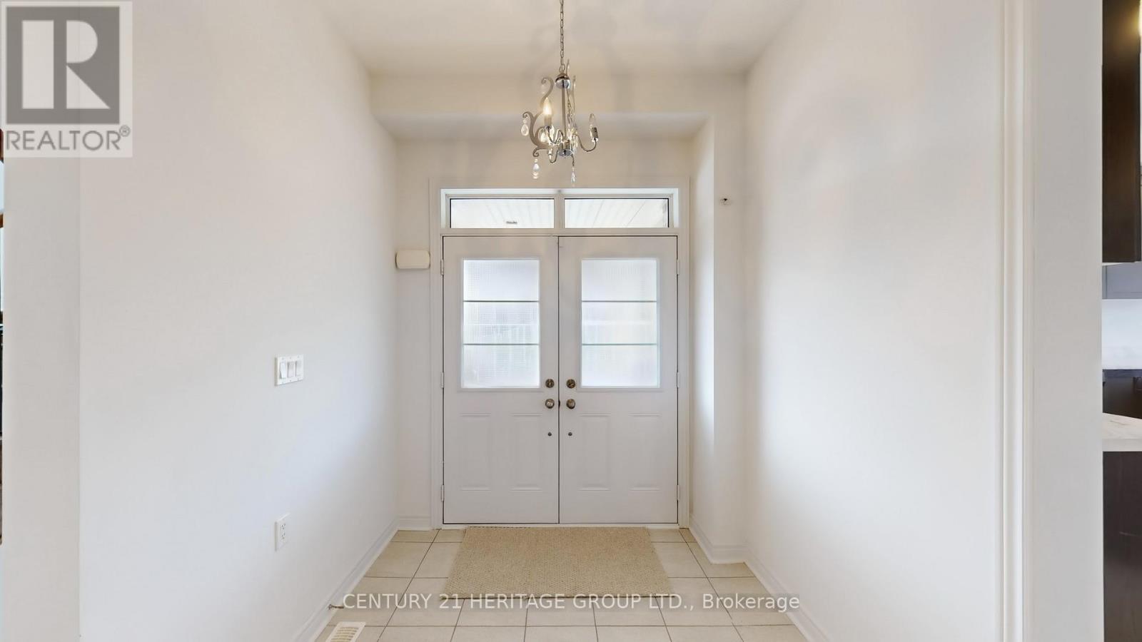 68 Barrow Avenue, Bradford West Gwillimbury, Ontario  L3Z 0W1 - Photo 21 - N12480078