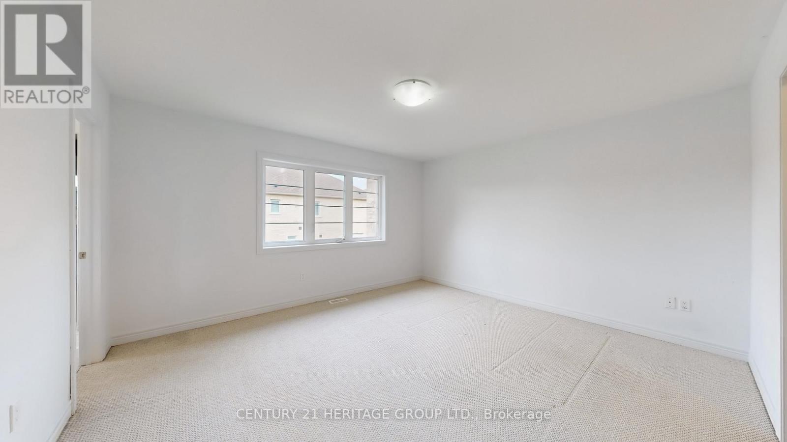 68 Barrow Avenue, Bradford West Gwillimbury, Ontario  L3Z 0W1 - Photo 25 - N12480078