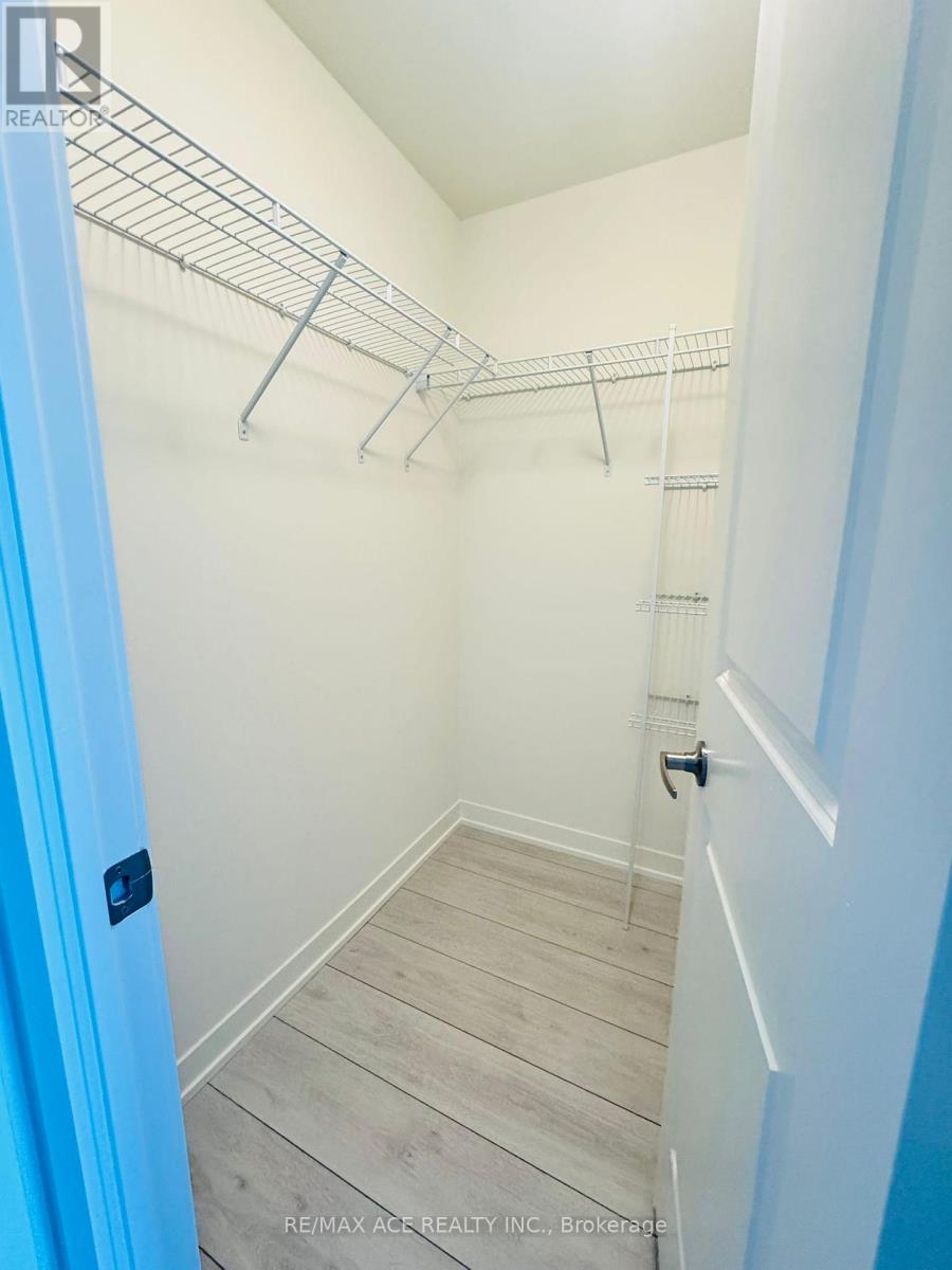 4605 - 38 Annie Craig Drive, Toronto, Ontario  M8V 0G9 - Photo 7 - W12427266