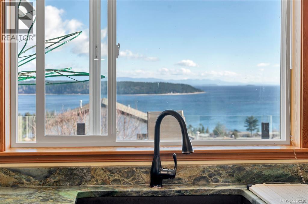 253 Alder St S, Campbell River, British Columbia  V9W 2M9 - Photo 15 - 1018249