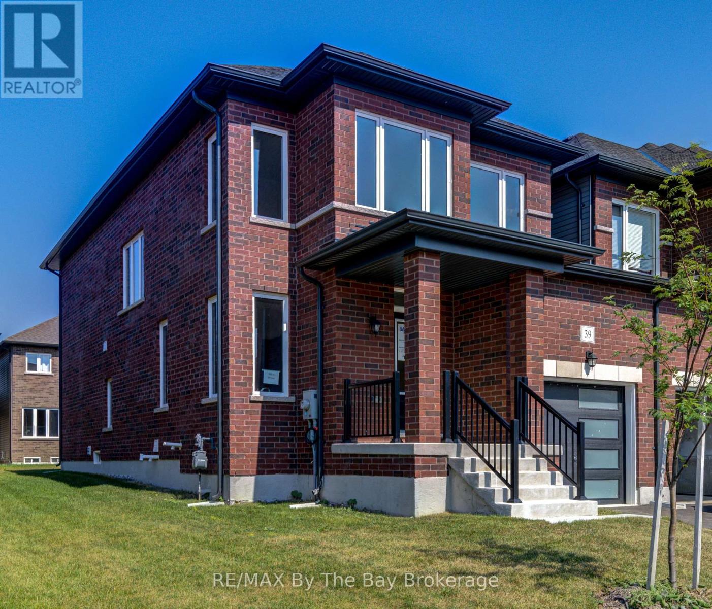 39 LISA STREET, Wasaga Beach, Ontario