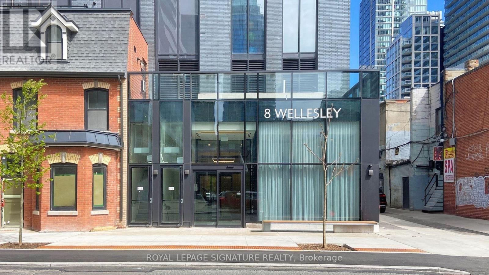 3016 - 8 Wellesley Street W, Toronto, Ontario  M4Y 0J5 - Photo 3 - C12481982