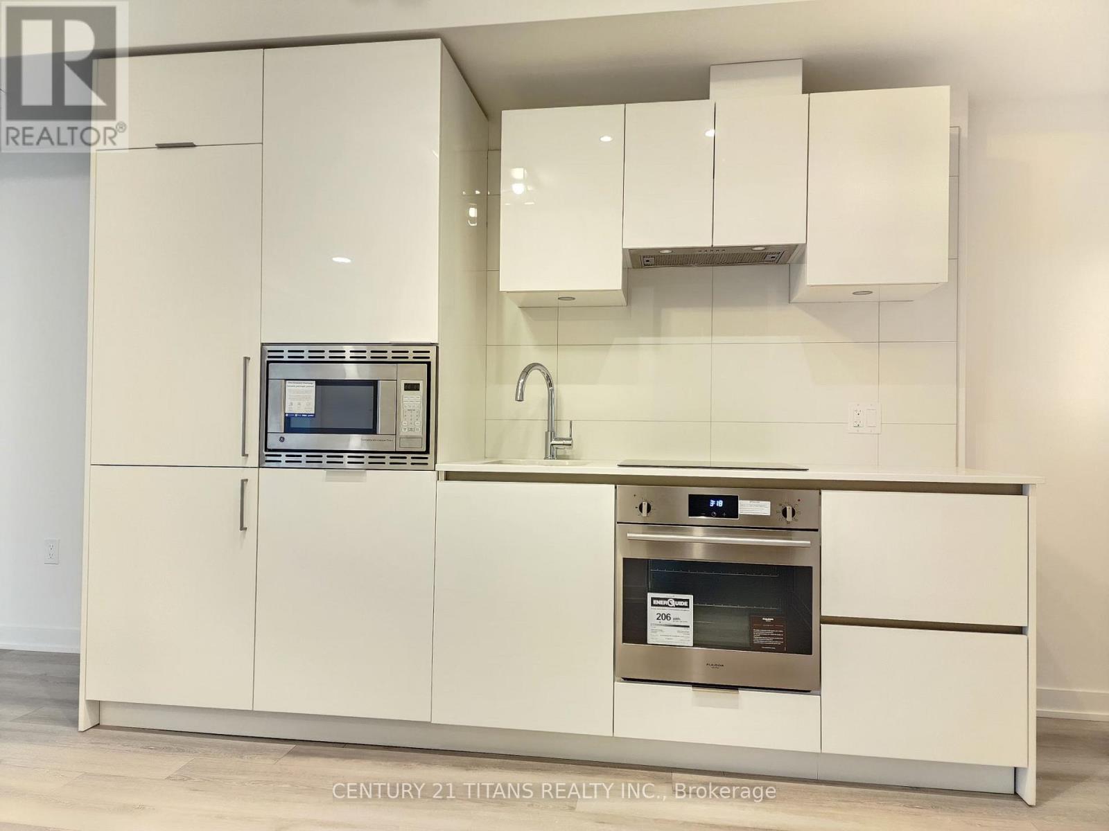 506 - 238 Simcoe Street, Toronto, Ontario  M5T 0E2 - Photo 3 - C12481986
