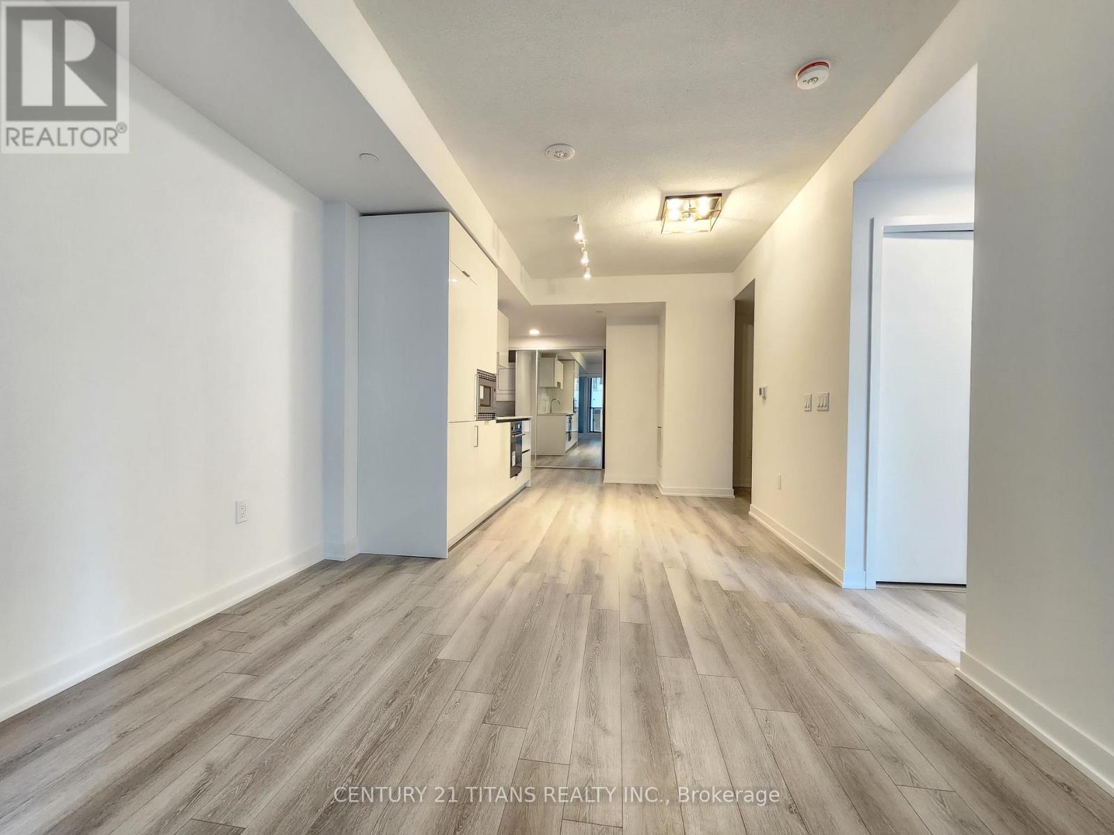 506 - 238 Simcoe Street, Toronto, Ontario  M5T 0E2 - Photo 6 - C12481986