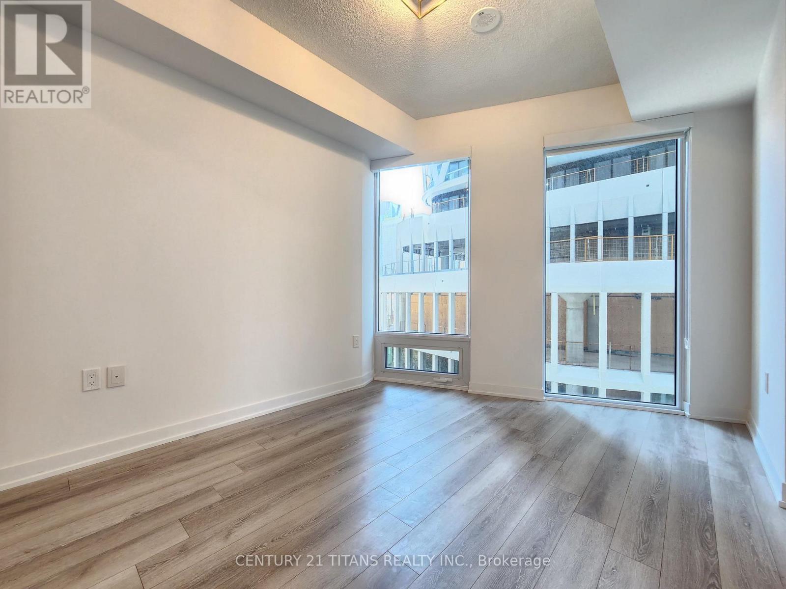 506 - 238 Simcoe Street, Toronto, Ontario  M5T 0E2 - Photo 8 - C12481986