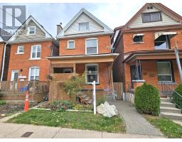 35 FAIRLEIGH AVENUE N, Hamilton, Ontario