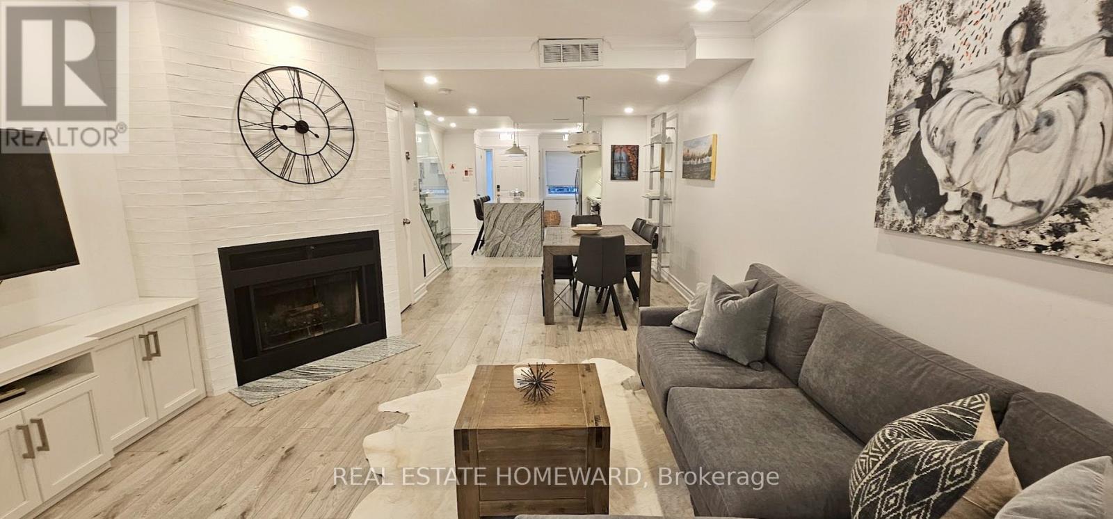 5 - 122 Glen Manor Drive, Toronto, Ontario  M4E 2X6 - Photo 11 - E12481955