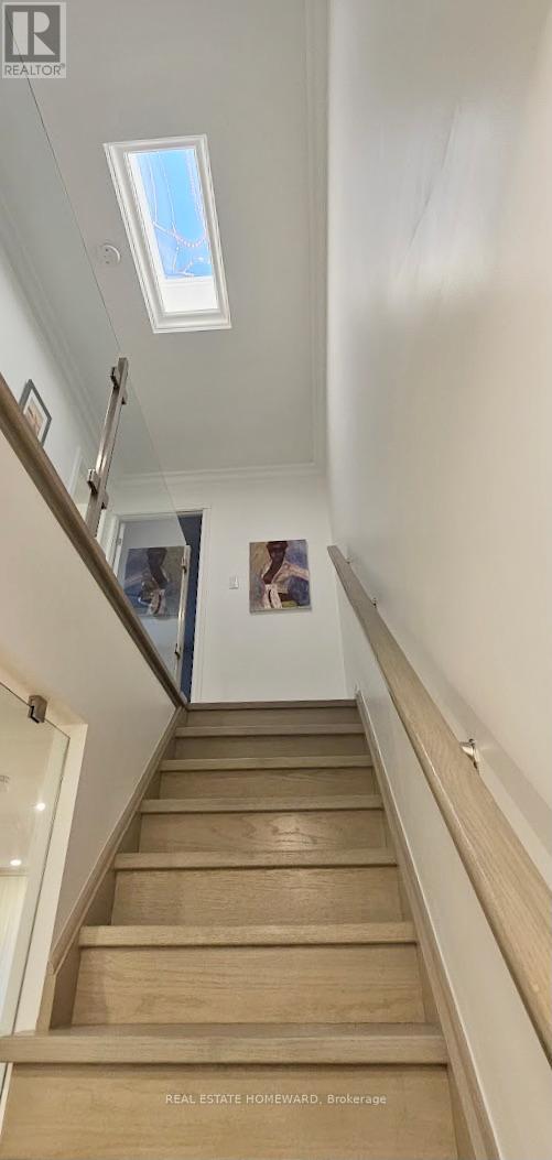 5 - 122 Glen Manor Drive, Toronto, Ontario  M4E 2X6 - Photo 15 - E12481955