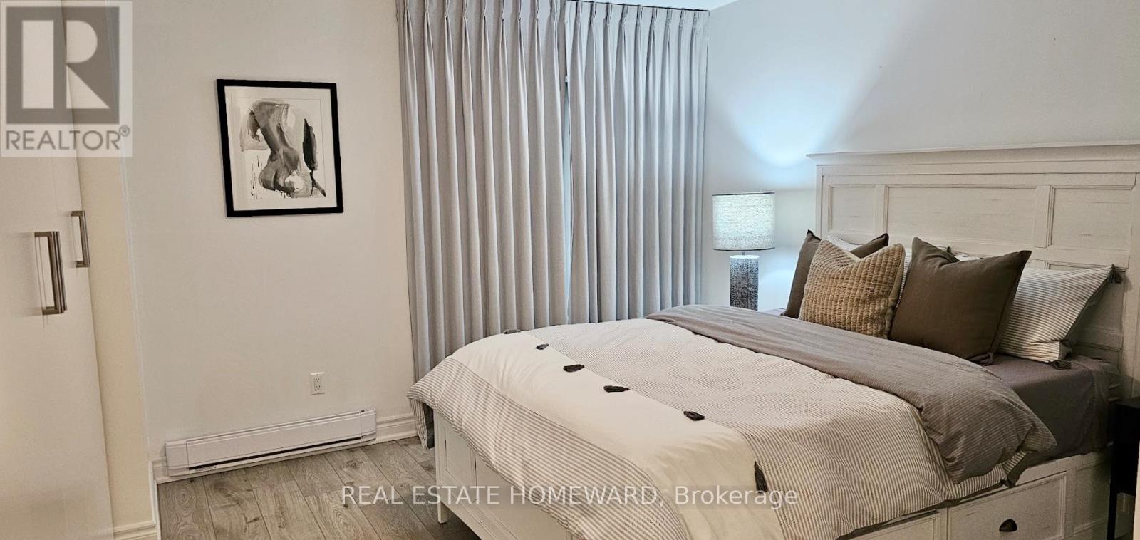 5 - 122 Glen Manor Drive, Toronto, Ontario  M4E 2X6 - Photo 16 - E12481955