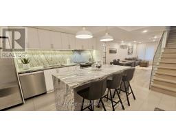 5 - 122 GLEN MANOR DRIVE, Toronto, Ontario