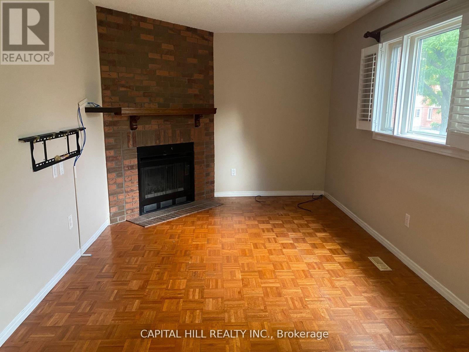 Main Floor - 34 Allard Avenue, Ajax, Ontario  L1Z 1A7 - Photo 9 - E12481956