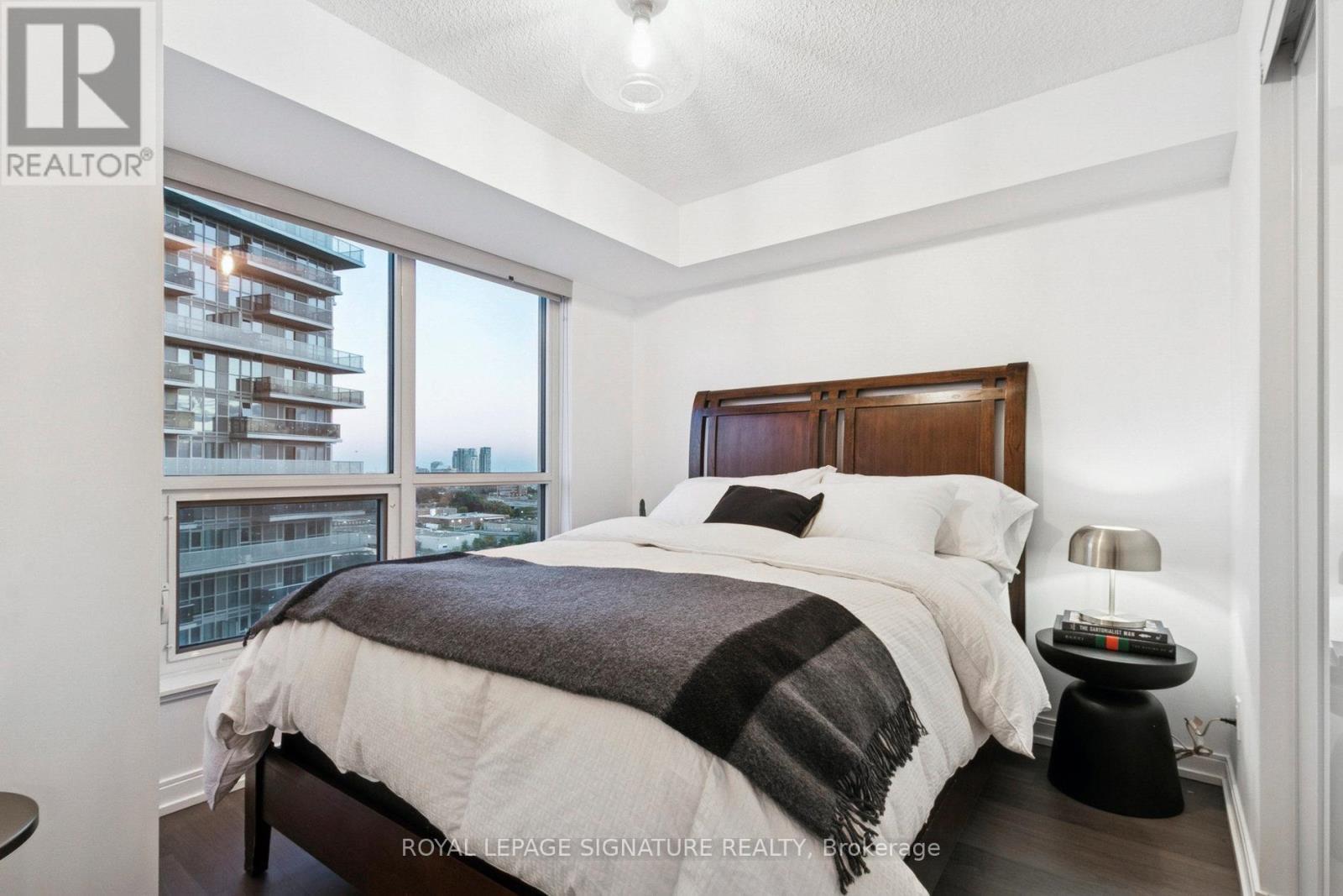 1301 - 255 Village Green Square, Toronto, Ontario  M1S 0L7 - Photo 12 - E12481967
