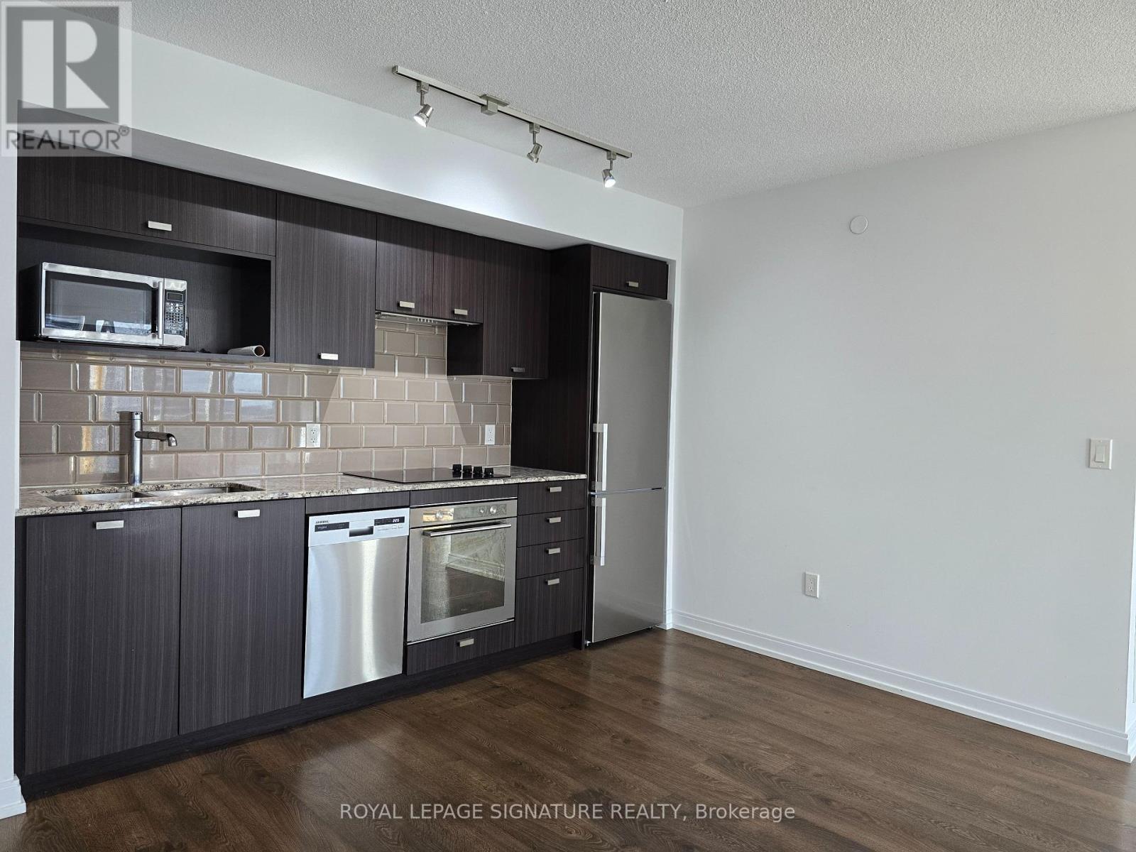 2616 - 275 Village Green Square, Toronto, Ontario  M1S 0L8 - Photo 11 - E12481990