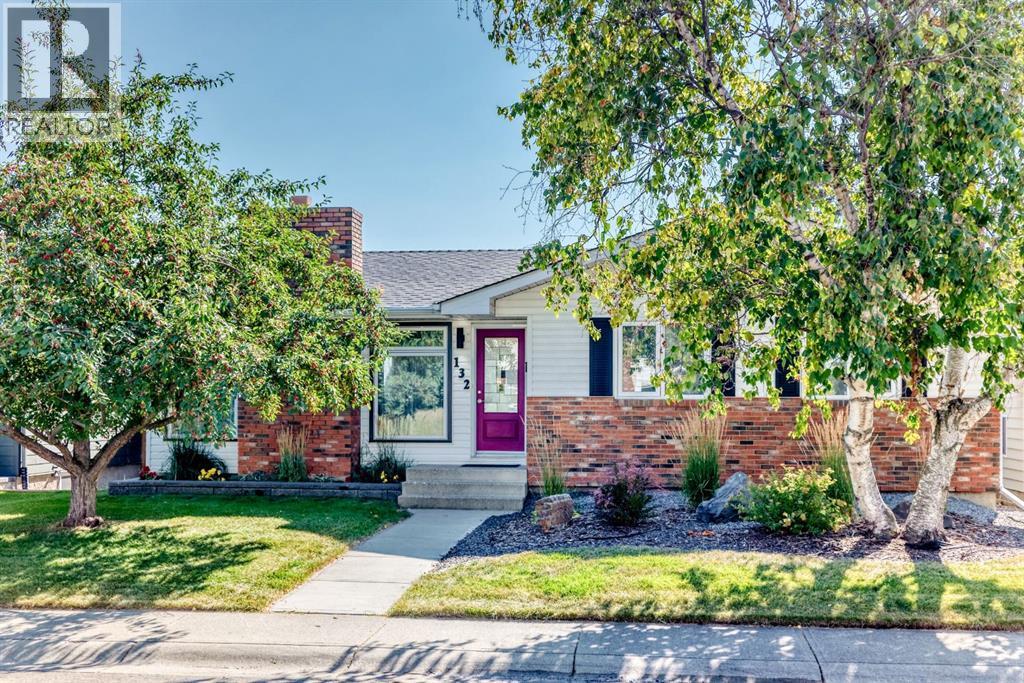 132 Silver Ridge Rise NW, Calgary, Alberta