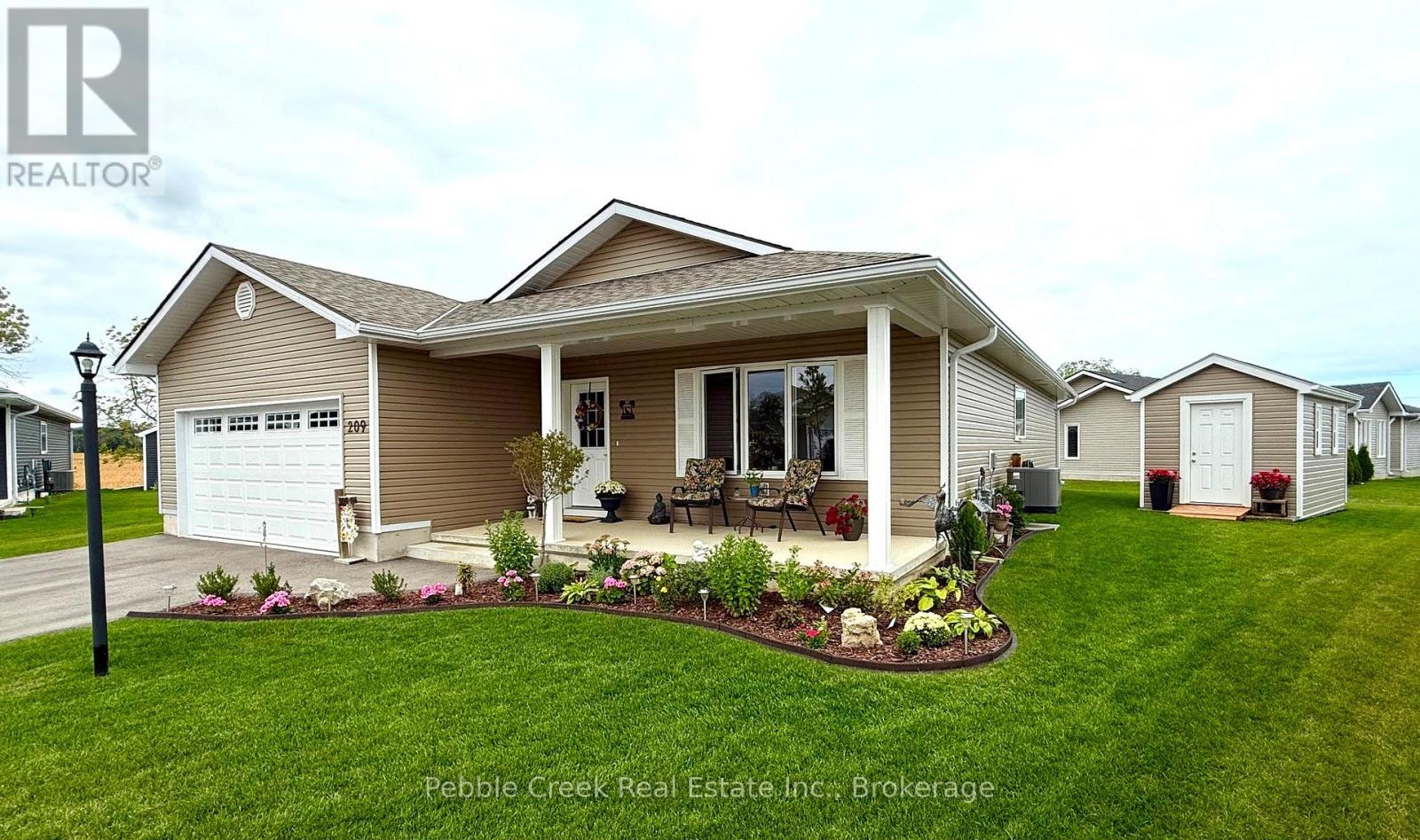 209 LAKE BREEZE DRIVE, Ashfield-Colborne-Wawanosh, Ontario