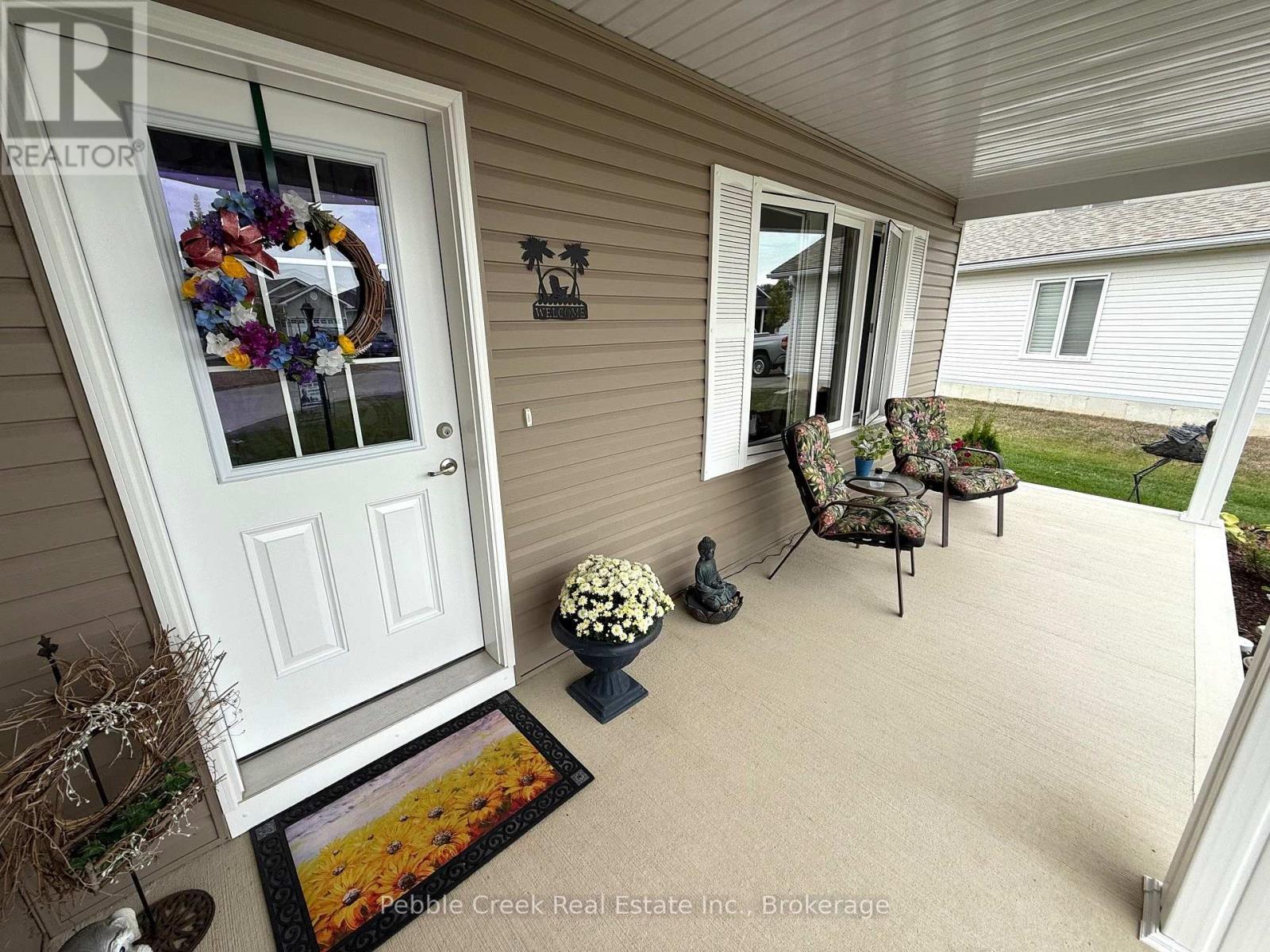 209 Lake Breeze Drive, Ashfield-Colborne-Wawanosh, Ontario  N7A 0C6 - Photo 3 - X12482007