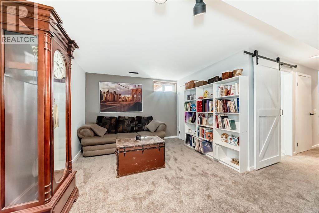 132 Silver Ridge Rise Nw, Calgary, Alberta  T3B 4P7 - Photo 23 - A2257925