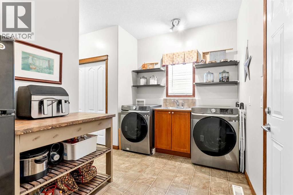 149 Tanner Close Se, Airdrie, Alberta  T4A 2E8 - Photo 21 - A2255748