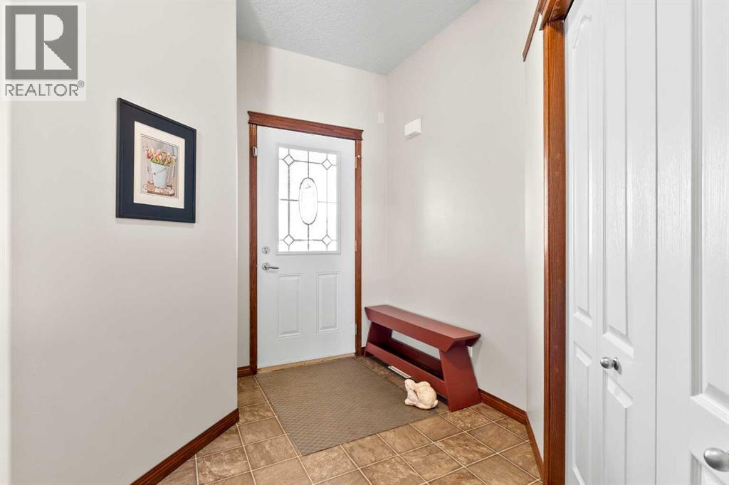 149 Tanner Close Se, Airdrie, Alberta  T4A 2E8 - Photo 4 - A2255748