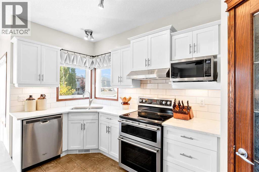 149 Tanner Close Se, Airdrie, Alberta  T4A 2E8 - Photo 11 - A2255748