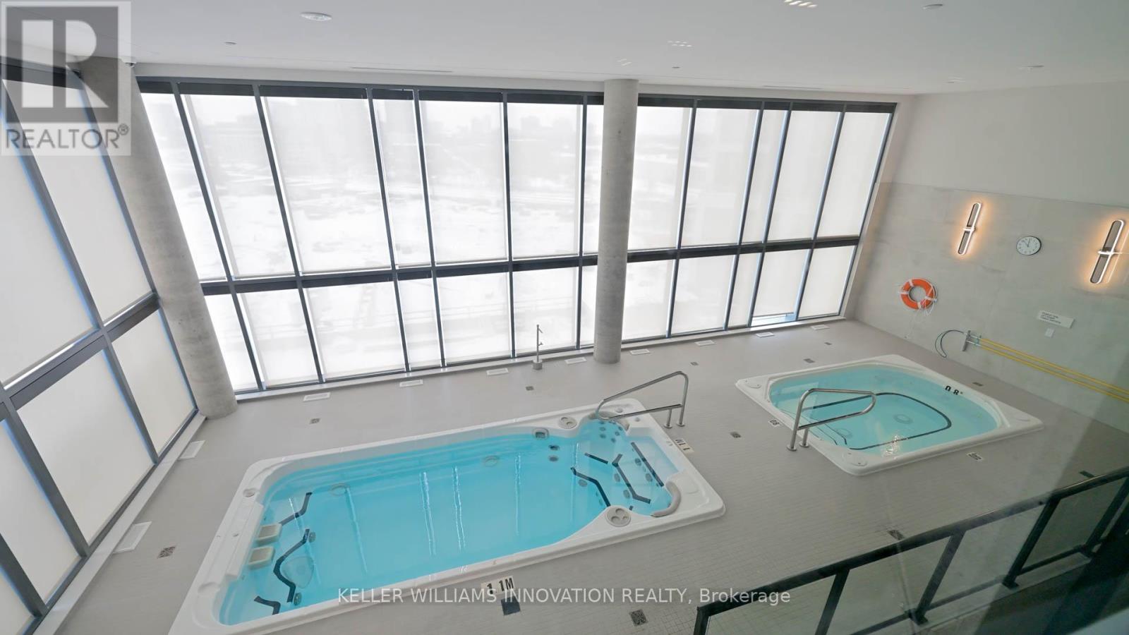 404 - 25 Wellington Street S, Kitchener, Ontario  N2G 0G5 - Photo 6 - X12481964