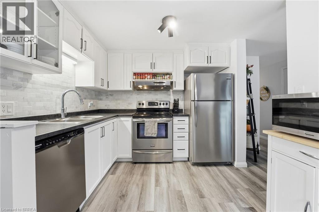 23a Oak Avenue, Paris, Ontario  N3L 3C6 - Photo 10 - 40782059