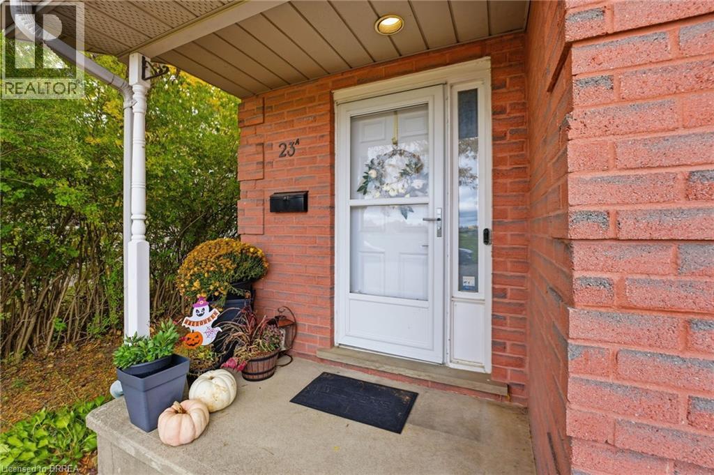 23a Oak Avenue, Paris, Ontario  N3L 3C6 - Photo 3 - 40782059
