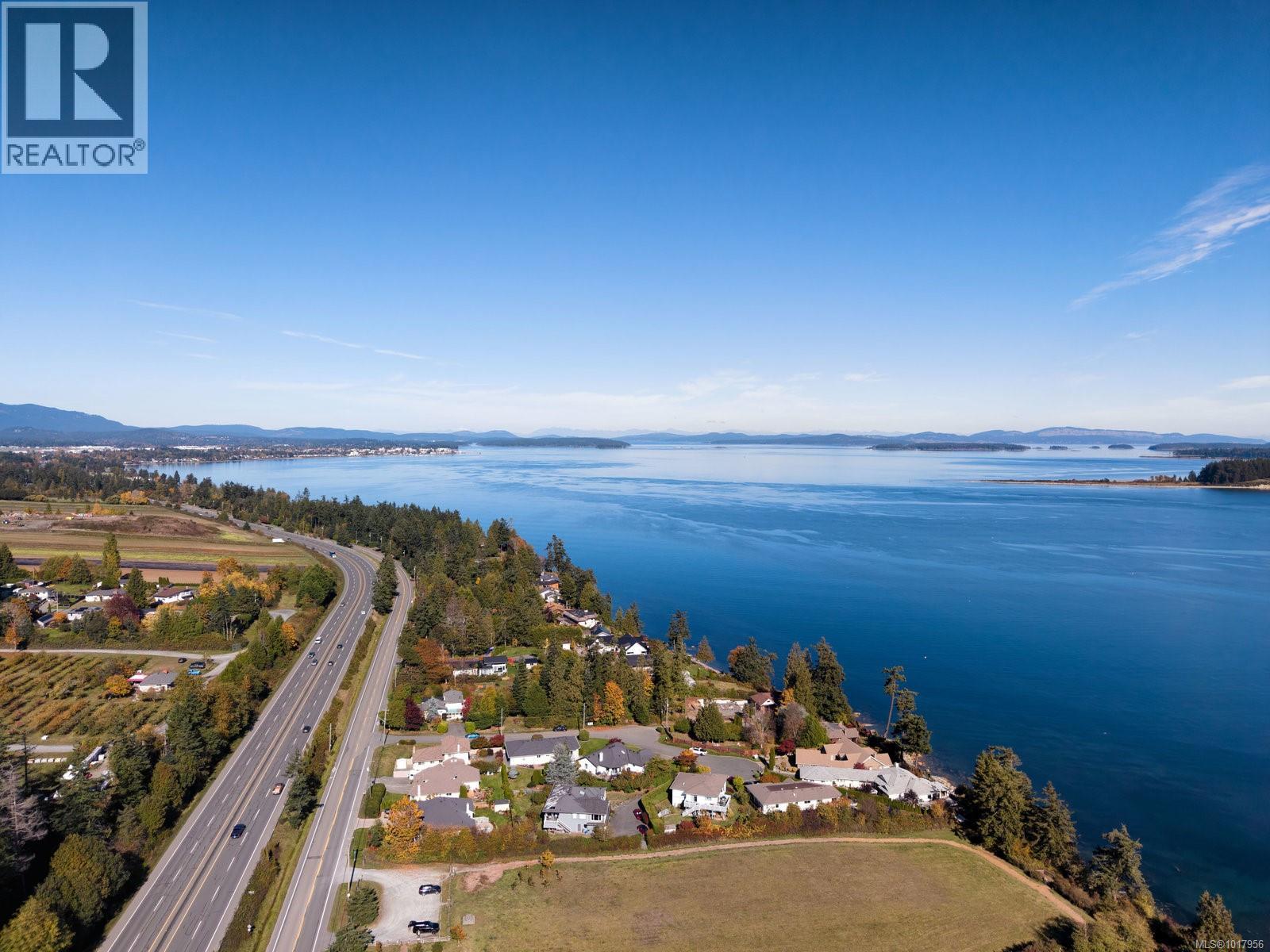 2545 Newman Rd, Central Saanich, British Columbia  V8M 1V1 - Photo 34 - 1017956