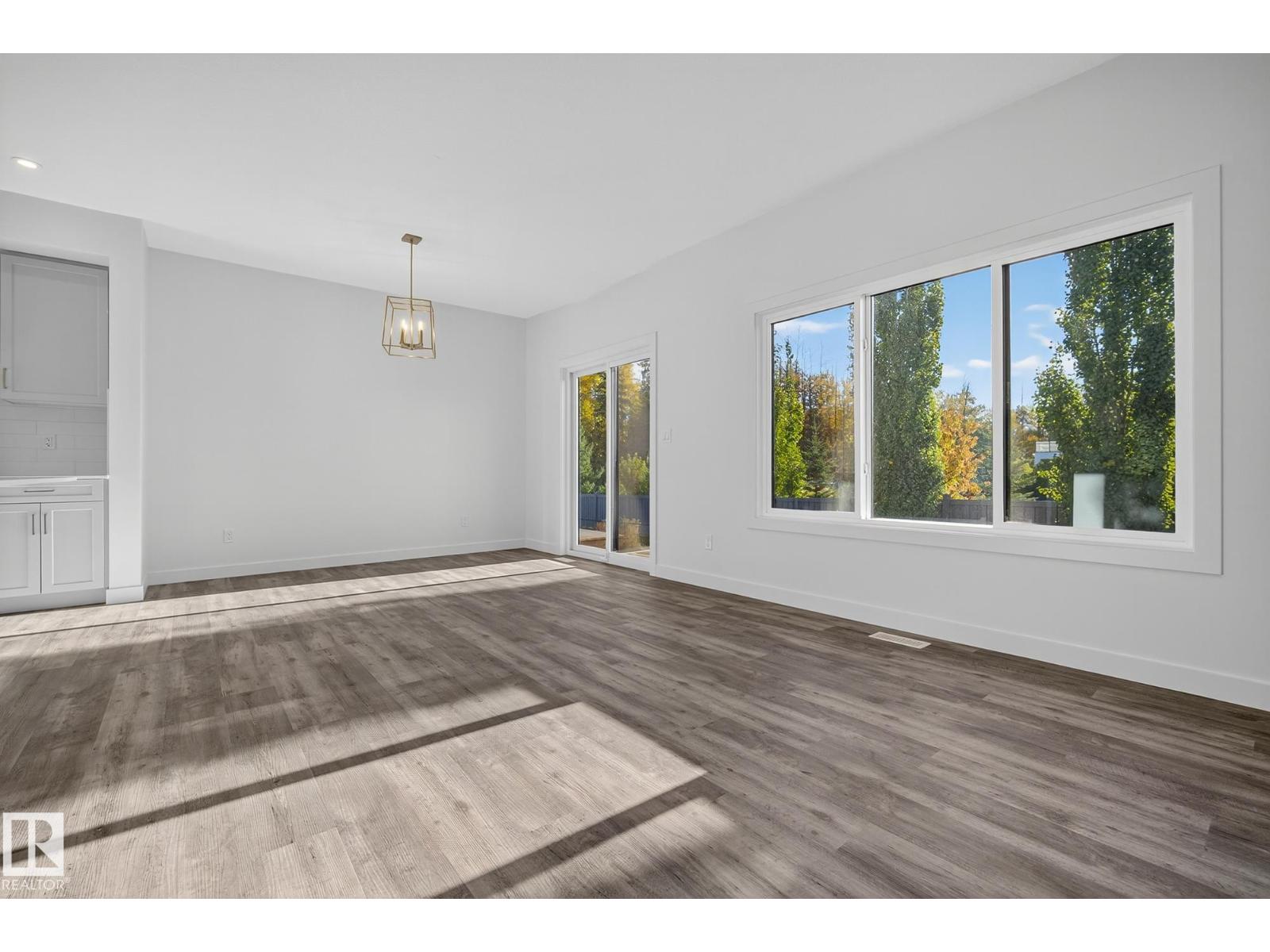 #5 5122 213a St Nw, Edmonton, Alberta  T6M 0K7 - Photo 8 - E4463453
