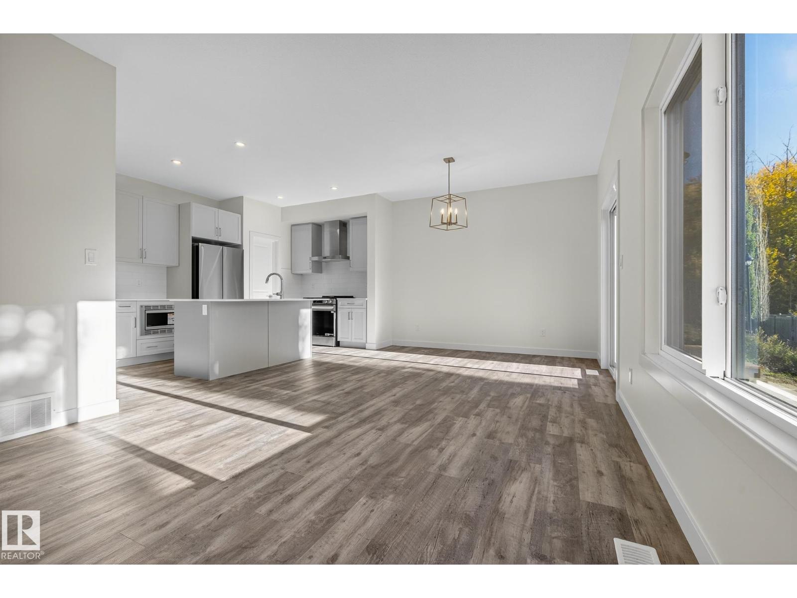 #5 5122 213a St Nw, Edmonton, Alberta  T6M 0K7 - Photo 9 - E4463453