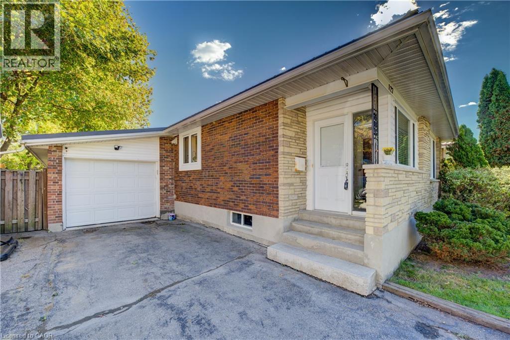 127 Jansen Avenue, Kitchener, Ontario  N2A 2L8 - Photo 4 - 40782100