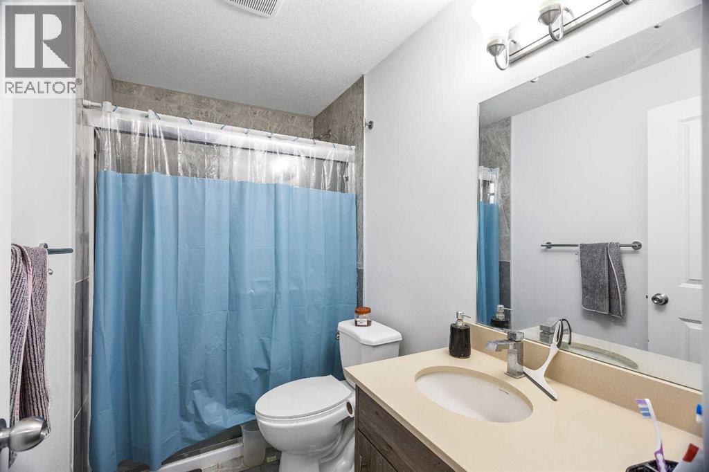 213 Hawkmere Close, Chestermere, Alberta  T1X 0C1 - Photo 38 - A2249035